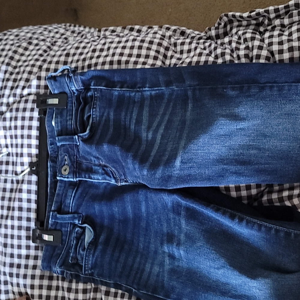 Dark washed blue jeggings💙